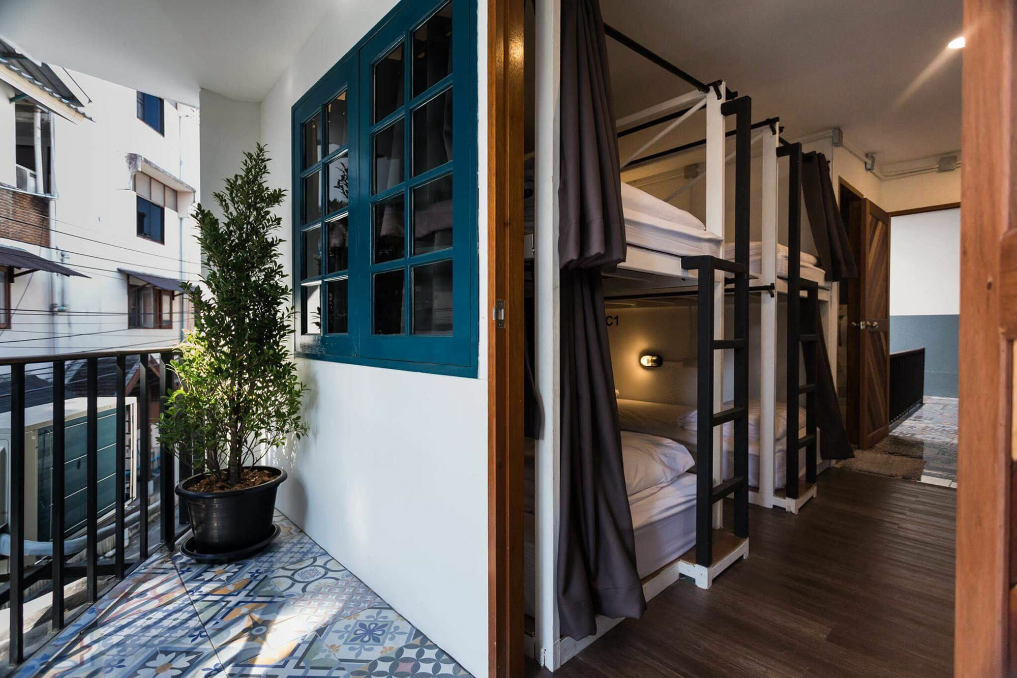 Funwahn Hostel And Cafe 치앙마이 외부 사진